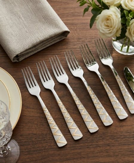 شوك حجم كبير